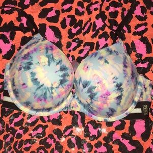 Victoria Secret PINK push up bra